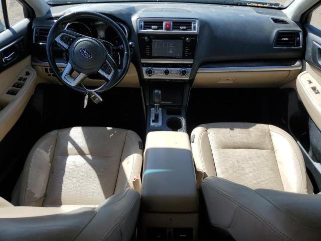  SUBARU OUTBACK 2016 Czarny
