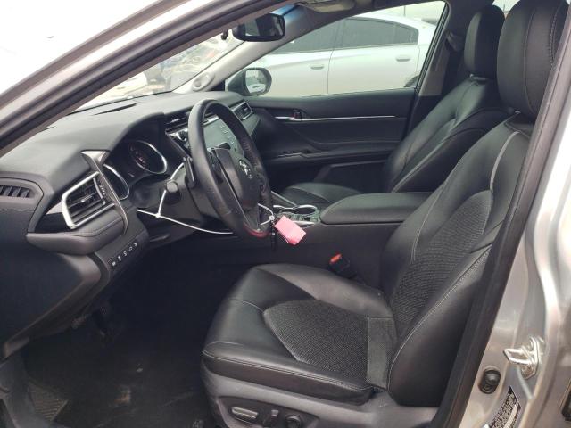  TOYOTA CAMRY 2018 Silver