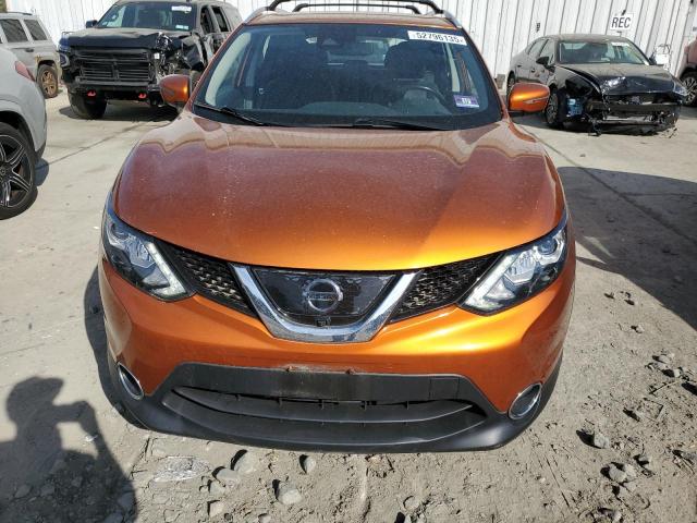  NISSAN ROGUE 2017 Orange