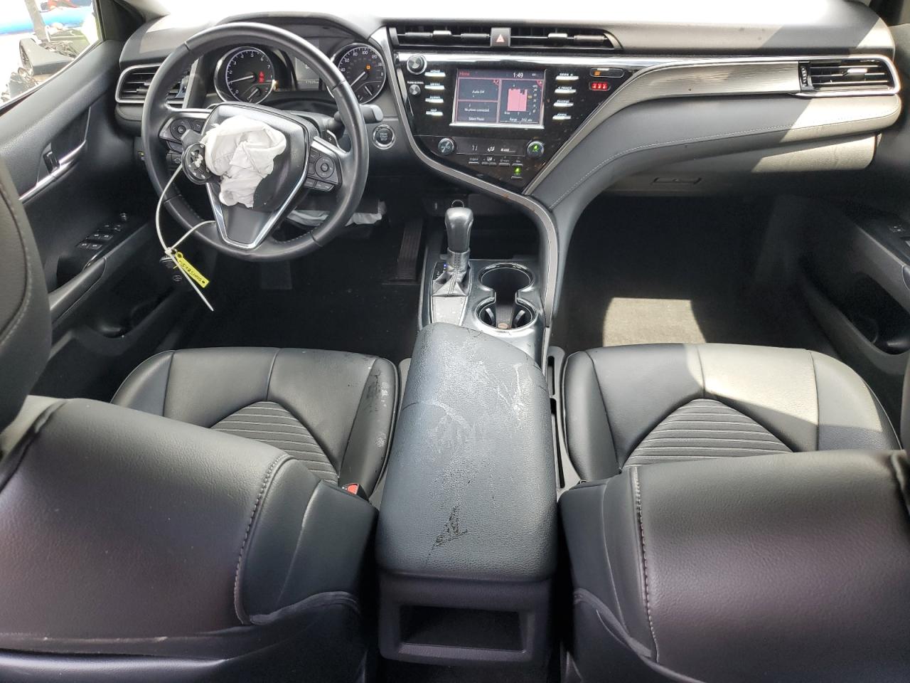 2019 Toyota Camry L VIN: 4T1B11HK9KU840139 Lot: 52015825