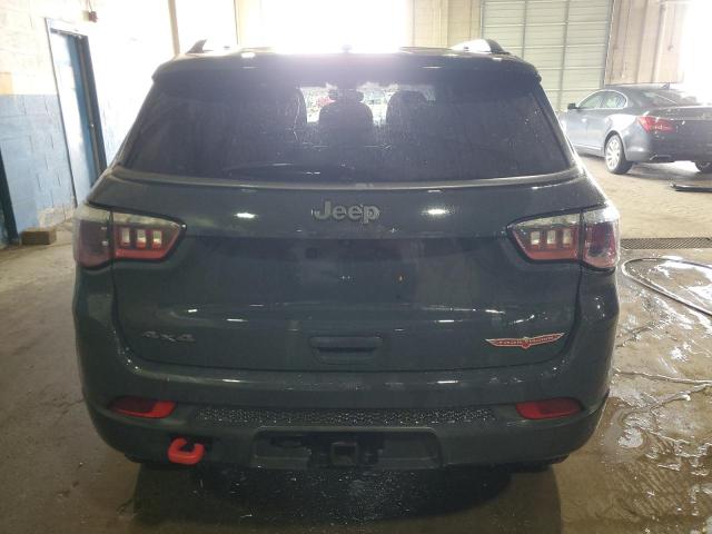  JEEP COMPASS 2018 Серый