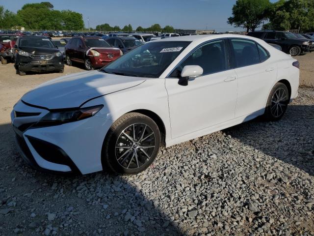  TOYOTA CAMRY 2022 Белы