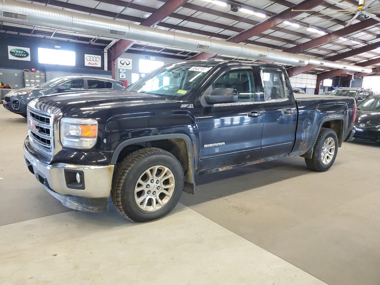 2014 Gmc Sierra K1500 Sle for Sale in East Granby, CT - Rear End