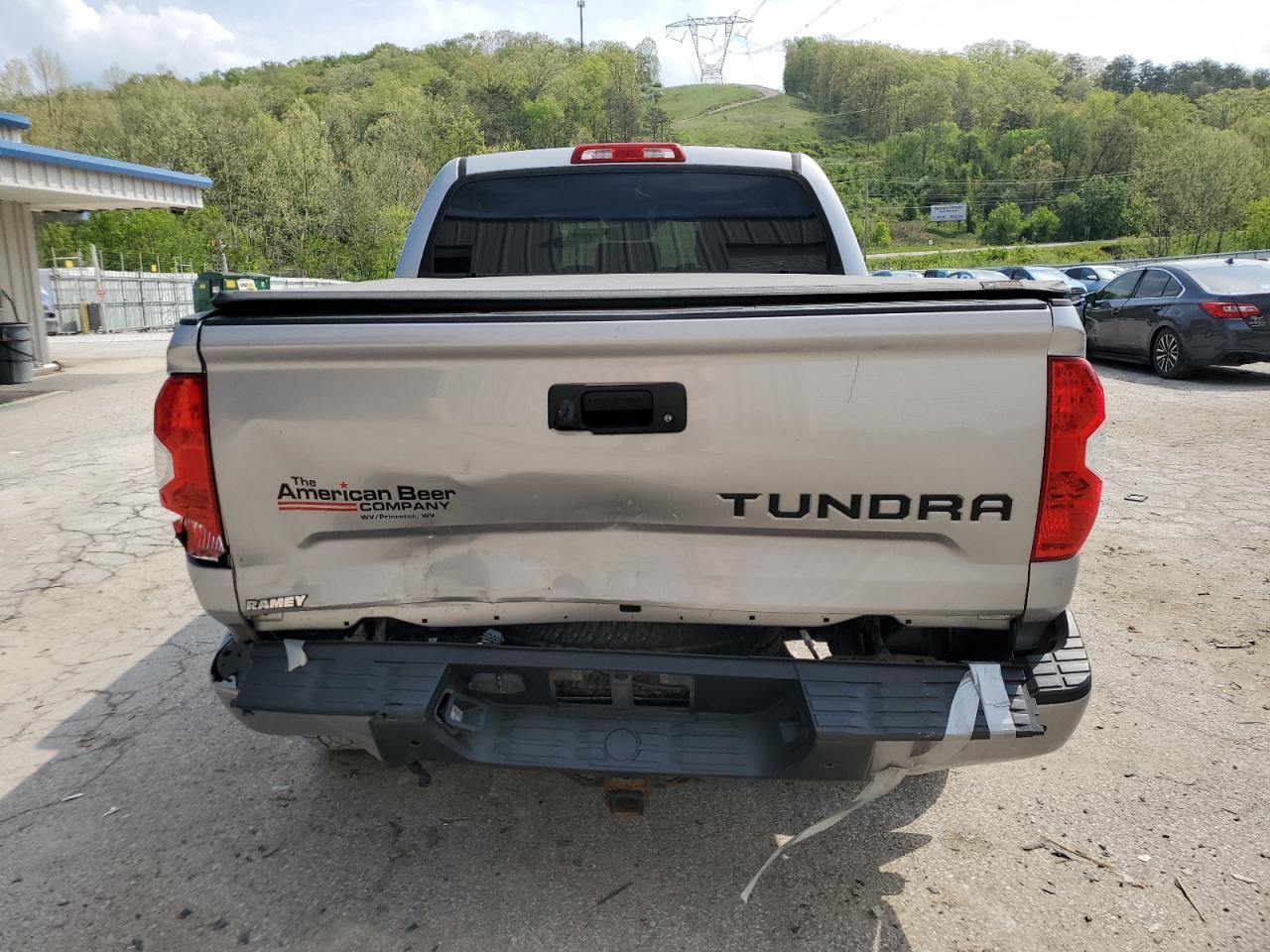 2018 Toyota Tundra Crewmax Sr5 VIN: 5TFDY5F12JX677891 Lot: 53601815