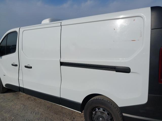 2018 VAUXHALL VIVARO 290
