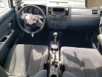 2009 Nissan Versa S იყიდება Hueytown-ში, AL - Front End