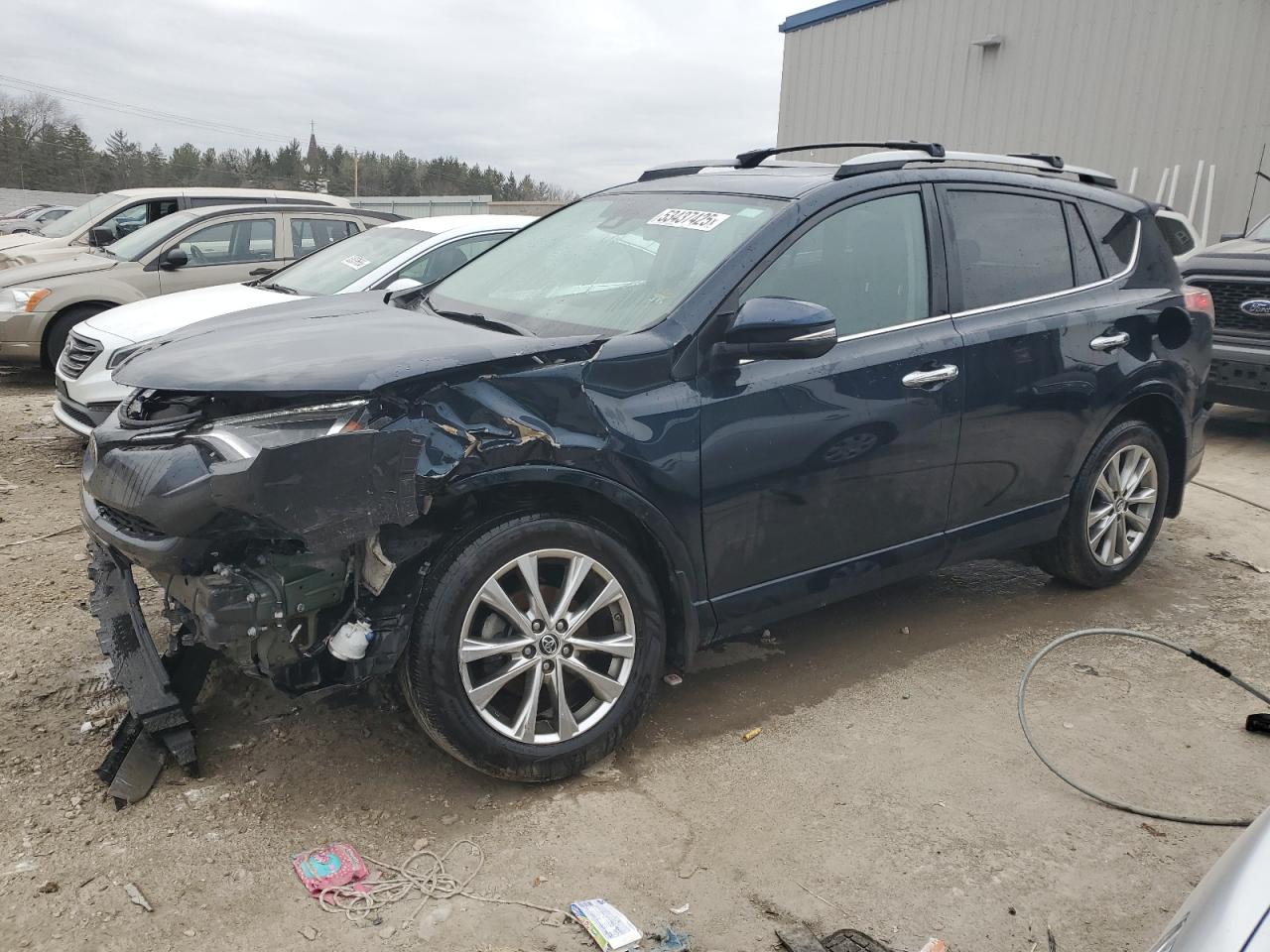 2017 Toyota Rav4 Limited for Sale in Franklin, WI - Front End