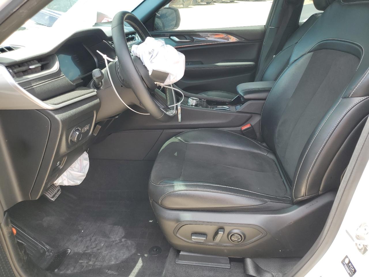 2022 Jeep Grand Cherokee L Laredo VIN: 1C4RJKAGXN8543330 Lot: 54713745
