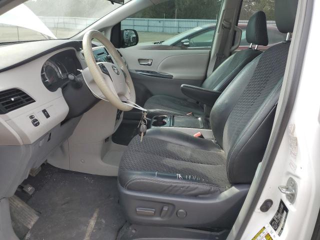 2011 TOYOTA SIENNA SPORT
