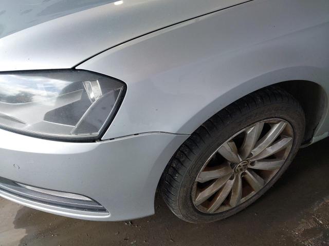 2014 VOLKSWAGEN PASSAT