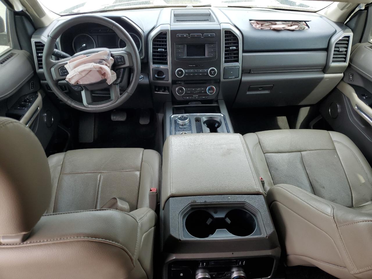 2018 Ford Expedition Xlt VIN: 1FMJU1JT1JEA19258 Lot: 53883265