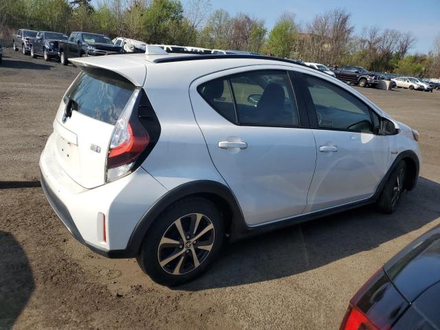  TOYOTA PRIUS 2018 Белы