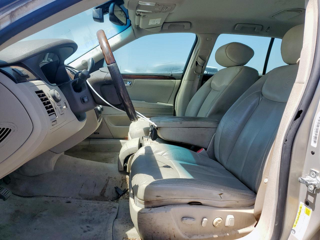 2007 Cadillac DTS - Image 7