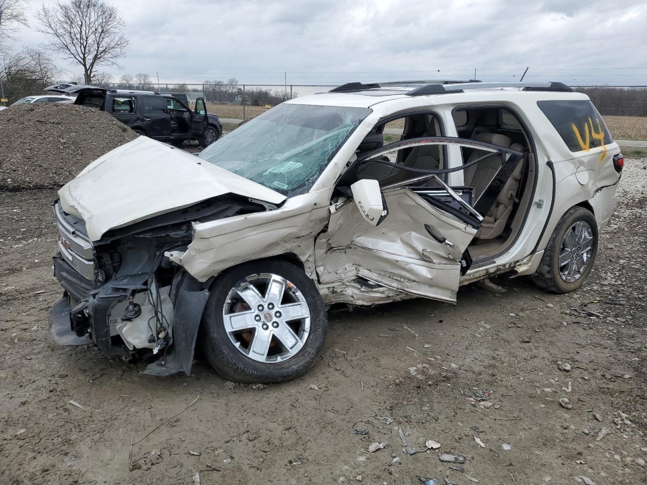 2014 Gmc Acadia Denali zu verkaufen in Cicero, IN - All Over