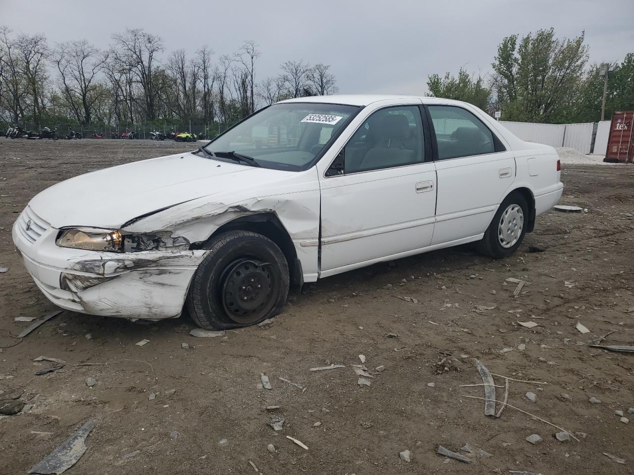 1999 Toyota Camry Ce for Sale in Baltimore, MD - Front End