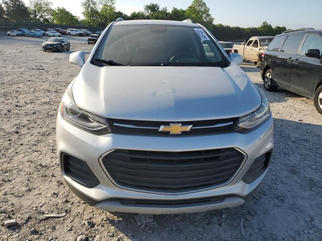 Parquets CHEVROLET TRAX 2017 Srebrny
