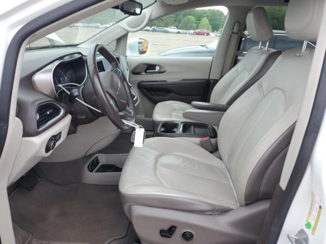  CHRYSLER PACIFICA 2017 White
