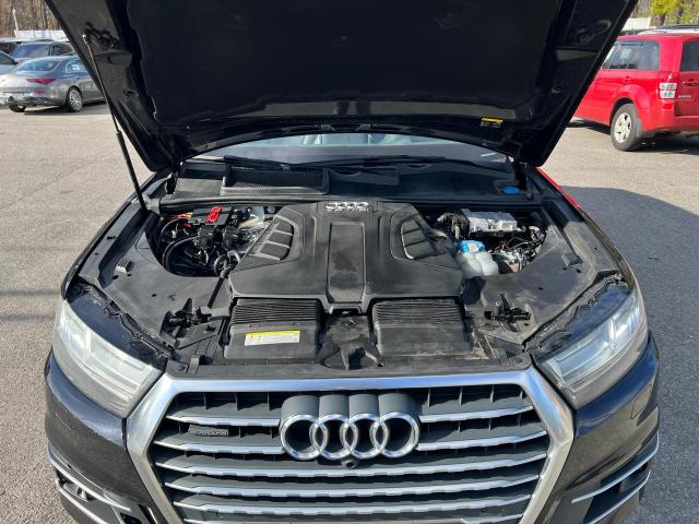 Parquets AUDI Q7 2017 Czarny