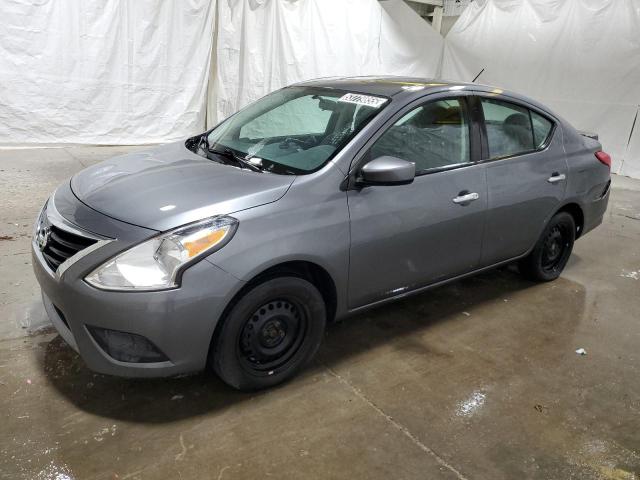  NISSAN VERSA 2019 Szary