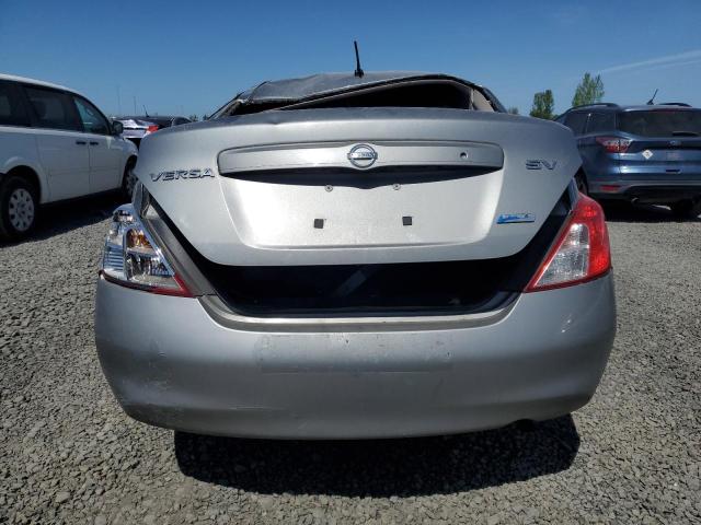 NISSAN VERSA 2012 Сріблястий