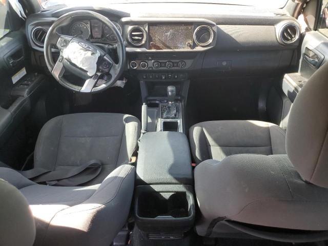  TOYOTA TACOMA 2019 Srebrny