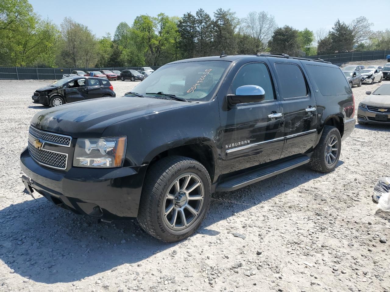 2013 Chevrolet Suburban K1500 Ltz for Sale in Madisonville, TN - Front End