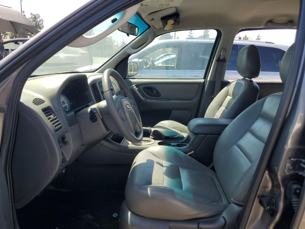 2005 Ford Escape Xlt VIN: 1FMYU03155KB11291 Lot: 52246495