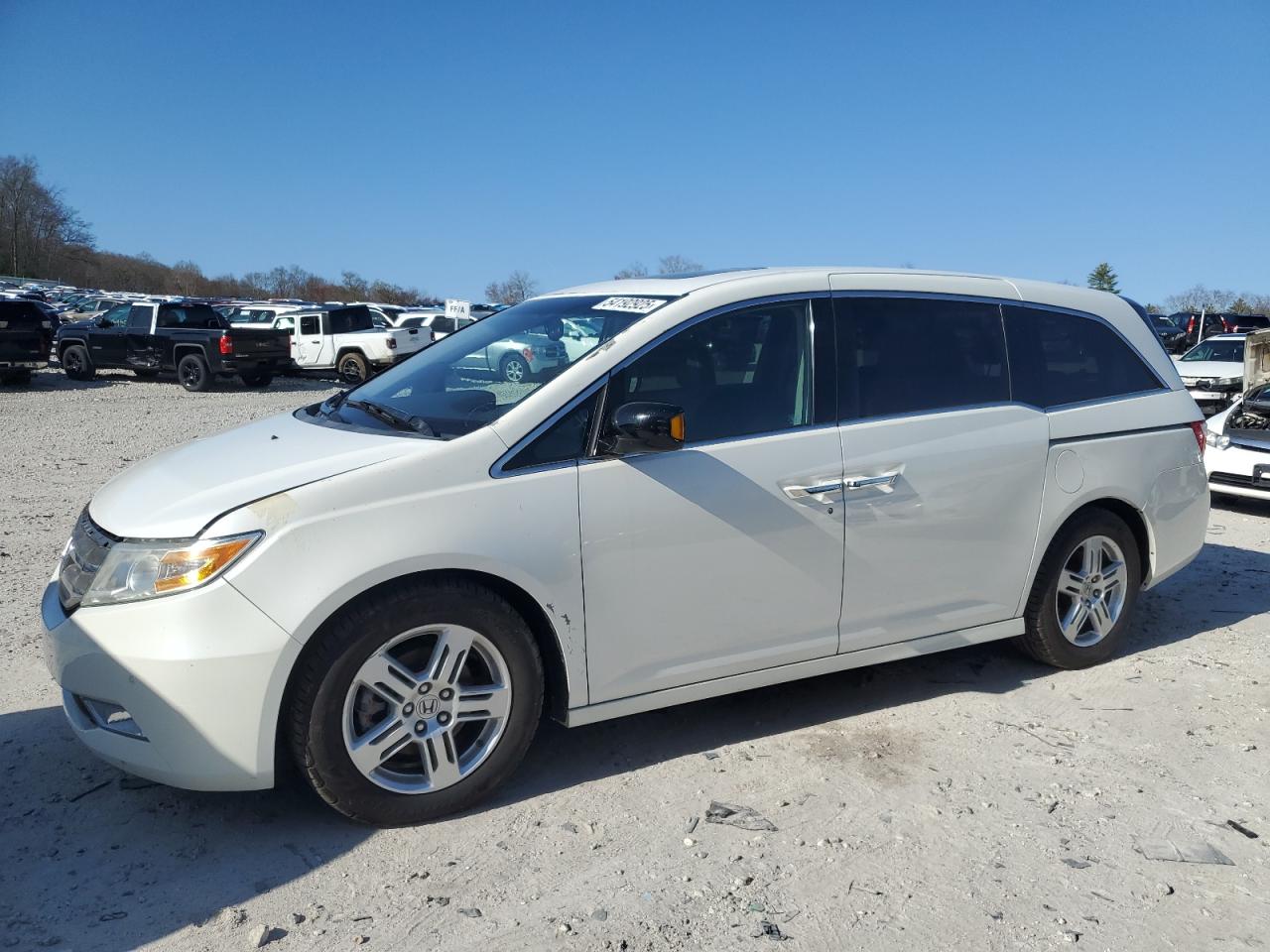 2012 Honda Odyssey Touring на продаже в West Warren, MA - Water/Flood