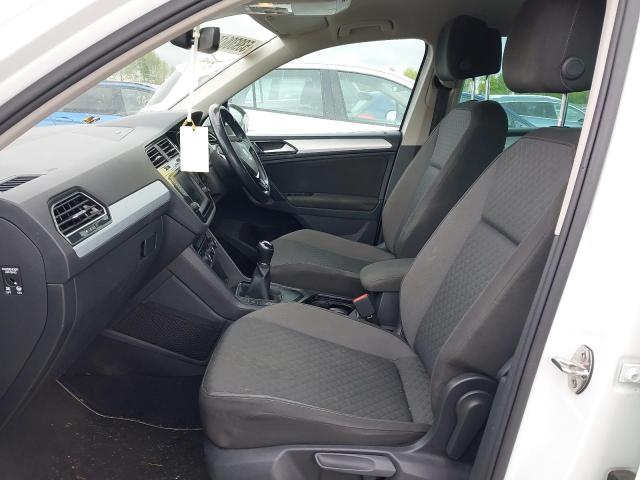 2017 VOLKSWAGEN TIGUAN SE