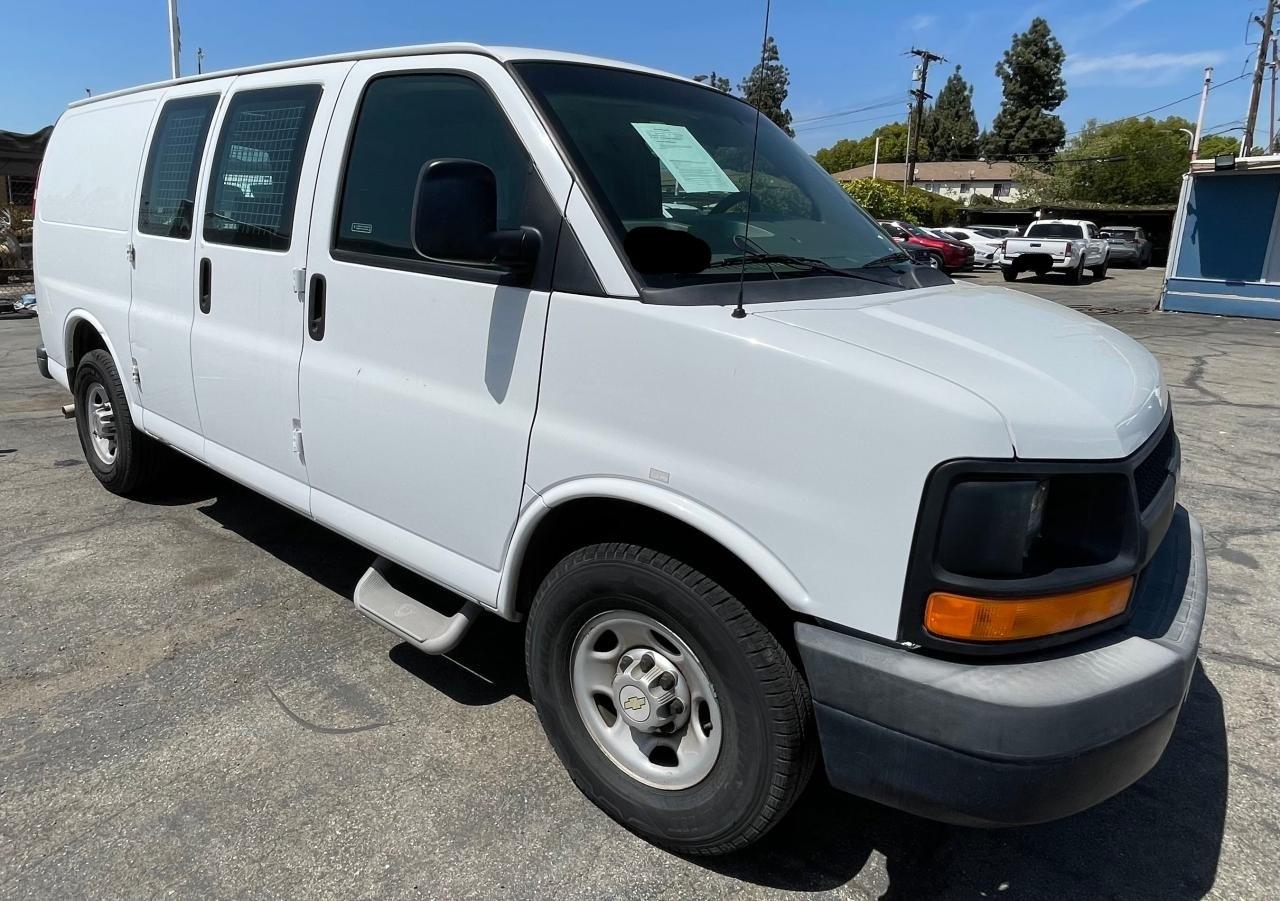 Rancho Cucamonga, CA에서 판매 중인 2013 Chevrolet Express G2500  - Minor Dent/Scratches