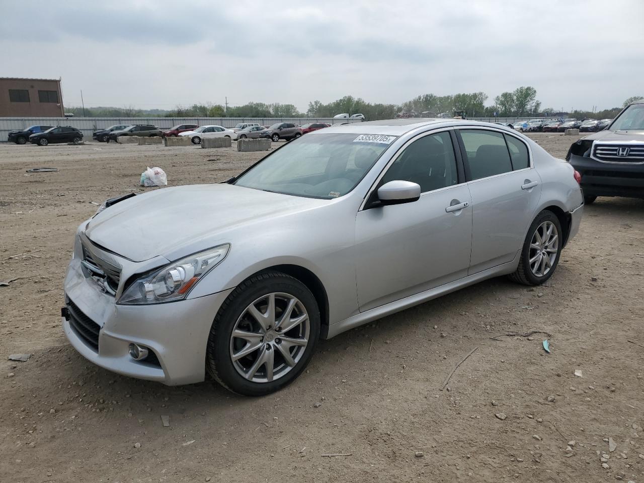 Kansas City, KS에서 판매 중인 2013 Infiniti G37 - Front End