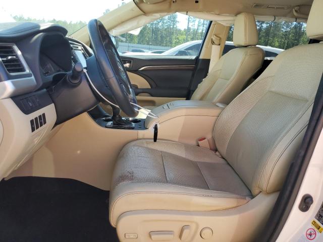  TOYOTA HIGHLANDER 2015 Белы