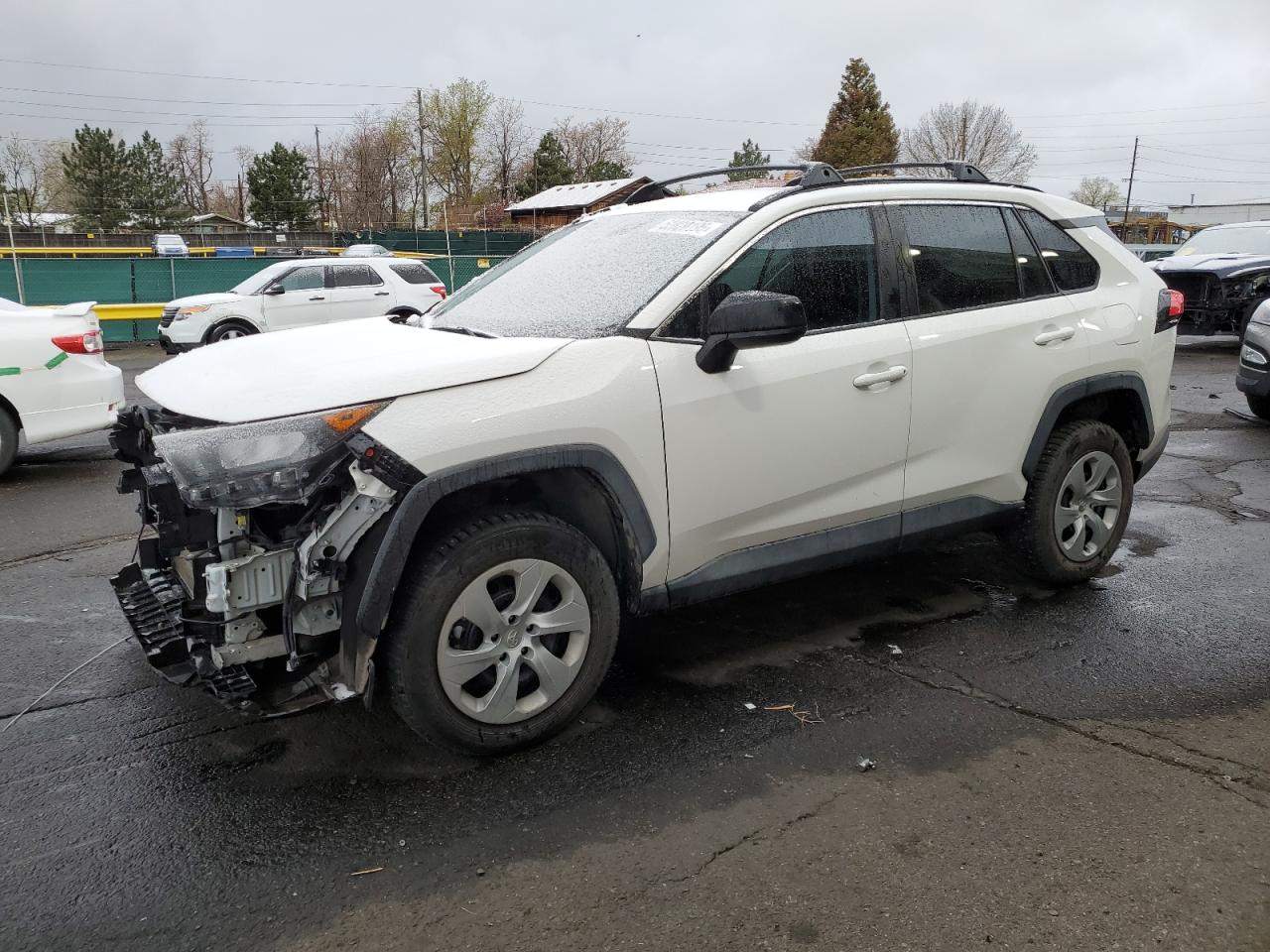 2019 Toyota Rav4 Le for Sale in Denver, CO - Front End