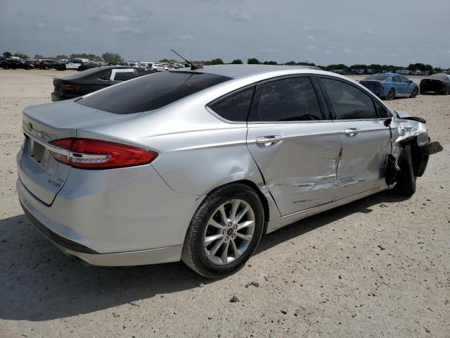  FORD FUSION 2017 Srebrny