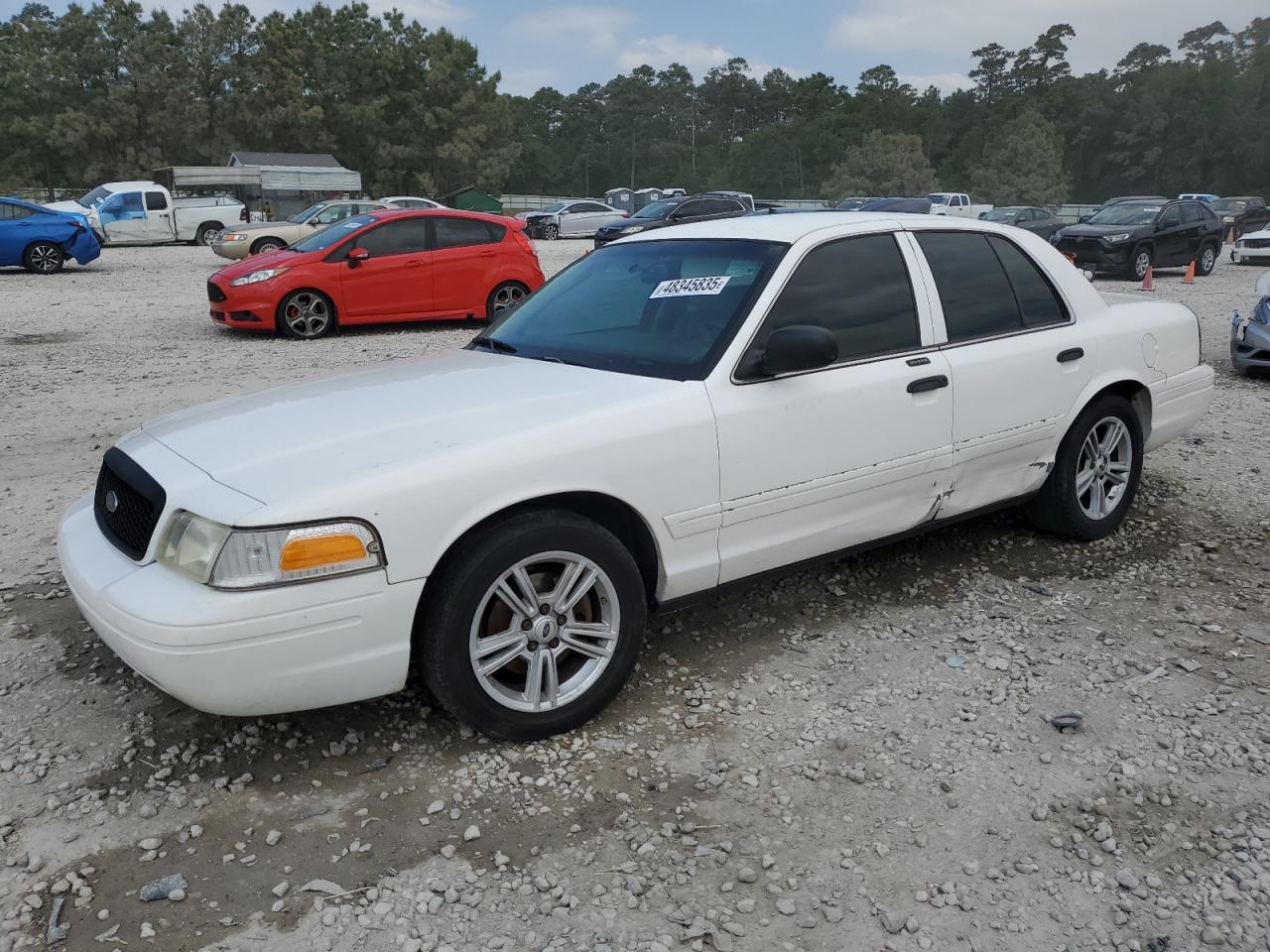 2008 Ford Crown Victoria for Sale in Houston, TX - All Over