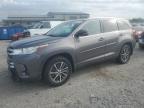 2018 Toyota Highlander Se   na sprzedaż w Earlington, KY - Hail