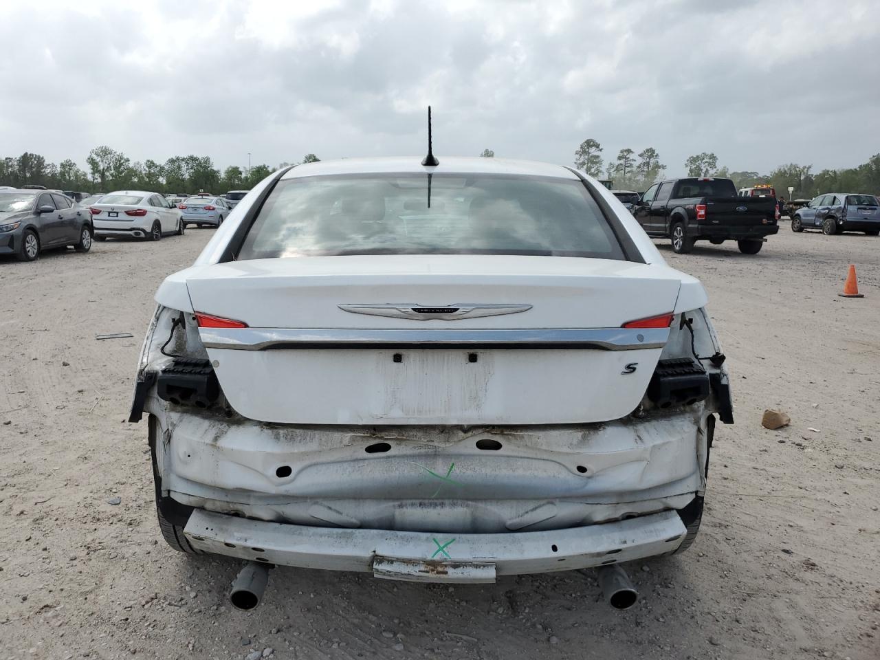 2013 Chrysler 200 Touring VIN: 1C3CCBBG6DN715520 Lot: 50724655