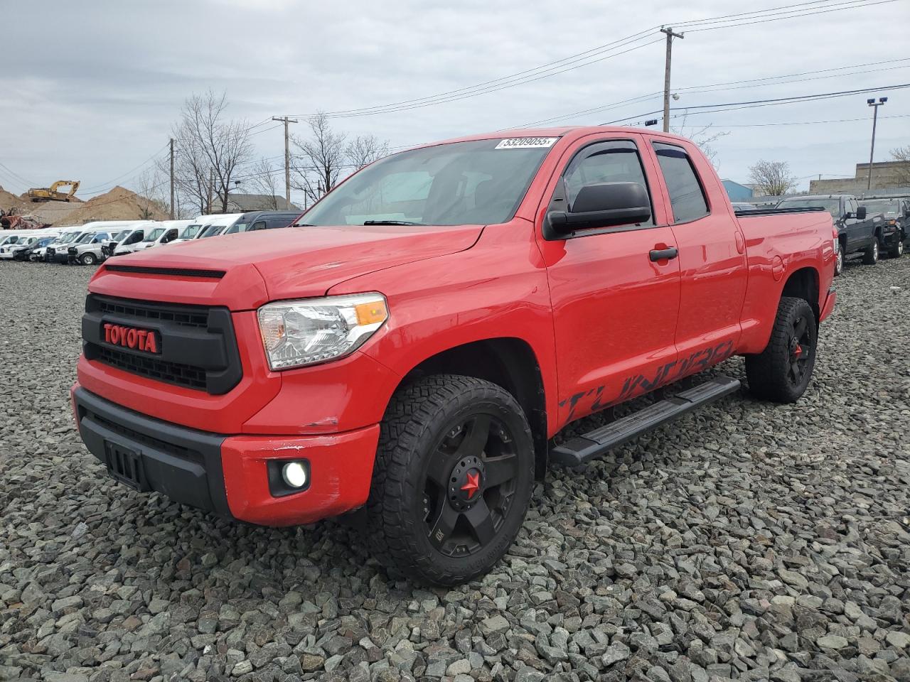 2016 Toyota Tundra Double Cab Sr للبيع في Marlboro، NY - Normal Wear