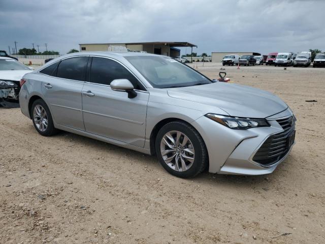  TOYOTA AVALON 2019 Silver