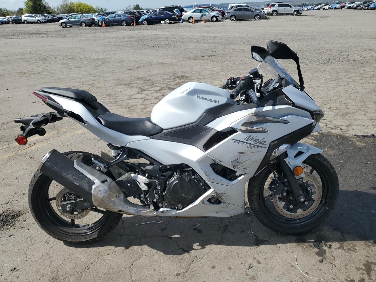 2024 Kawasaki Ex500 продається в Pennsburg, PA - Side