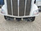 2015 Peterbilt 579 Semi Truck for Sale in San Antonio, TX - Normal Wear
