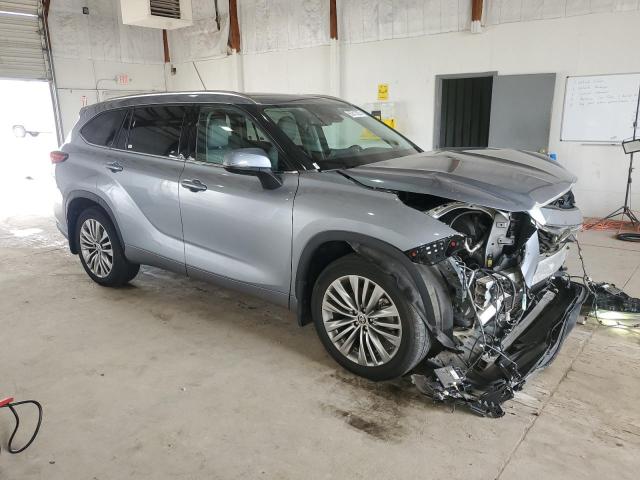  TOYOTA HIGHLANDER 2021 Silver