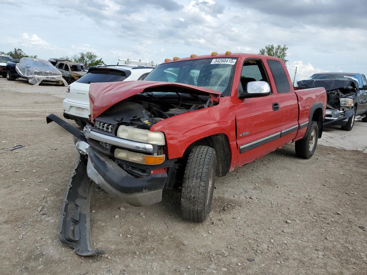 2000 Chevrolet Silverado K1500 for Sale in Kansas City, KS - Front End