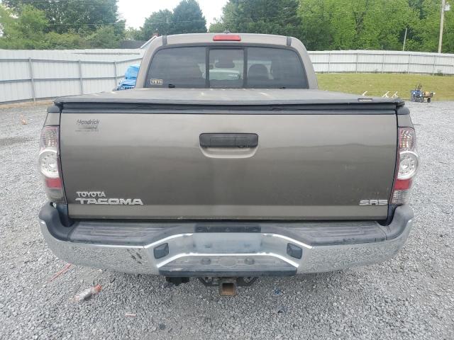 Пікапи TOYOTA TACOMA 2012 Коричневий
