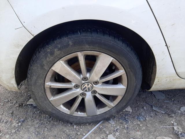 2011 VOLKSWAGEN GOLF MATCH