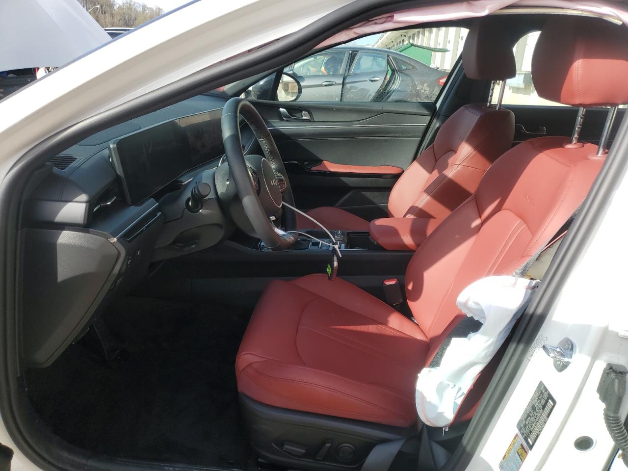2025 Kia K5 Gt Line VIN: KNAG64J76S5304193 Lot: 52405075
