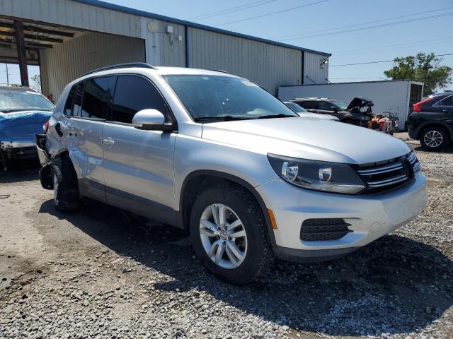  VOLKSWAGEN TIGUAN 2017 Srebrny