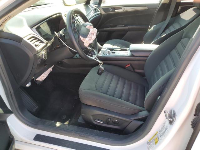 Sedans FORD FUSION 2017 White