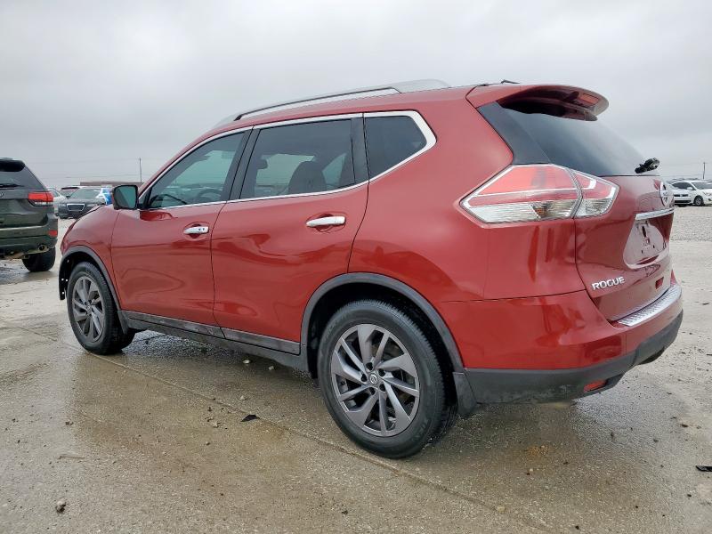  NISSAN ROGUE 2016 Красный