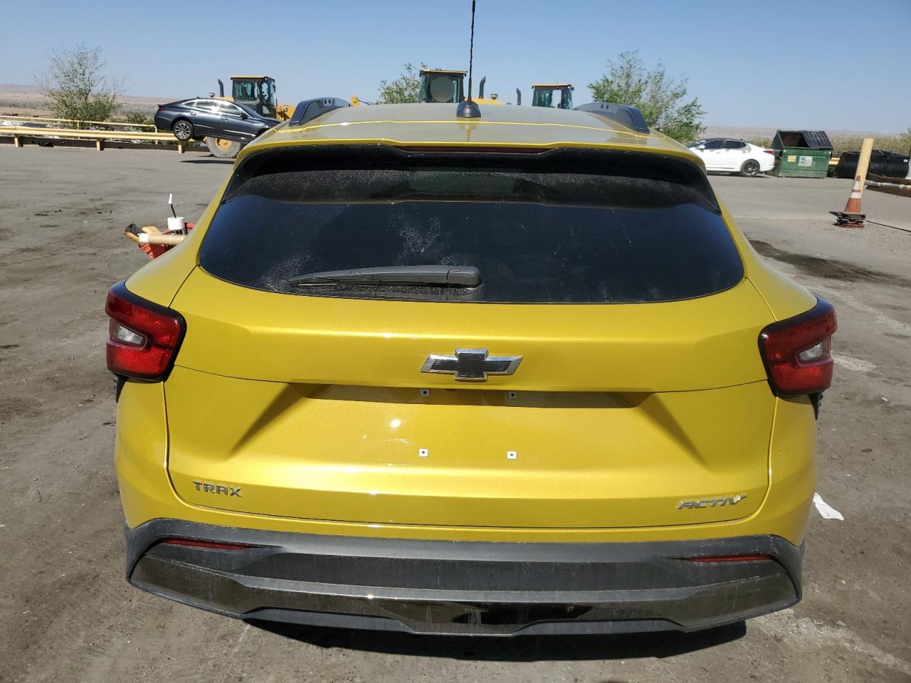 2024 Chevrolet Trax Activ VIN: KL77LKE2XRC023385 Lot: 52545175